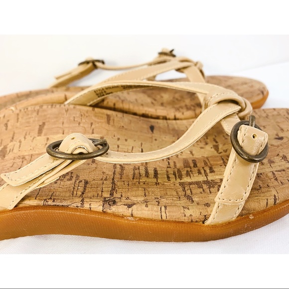 NEW Orthaheel Vionic Tan Strappy Thong Sandals 5 - Picture 6 of 8
